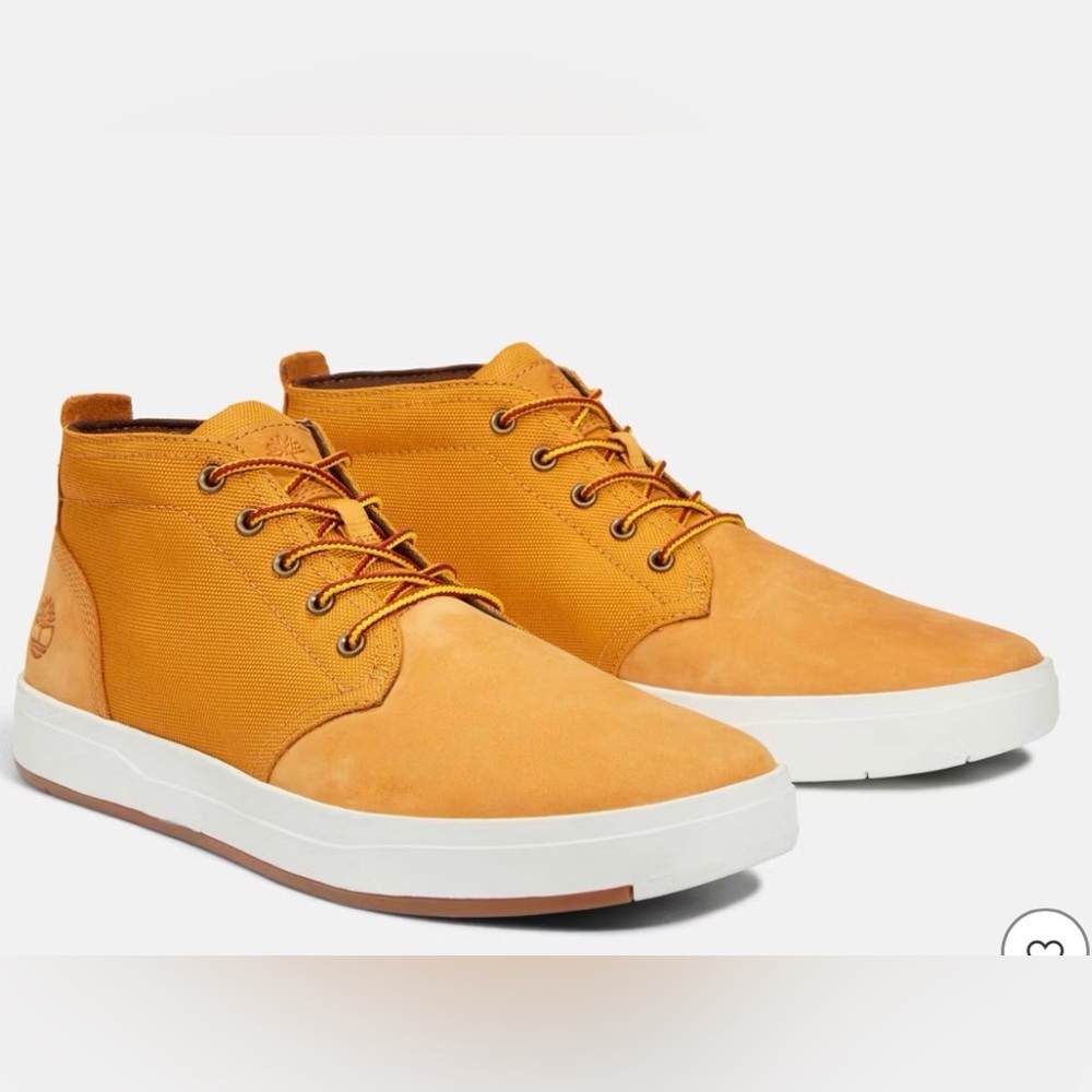 Timberland Men's Tan Chukka Boots pre-owned size(13) men’s